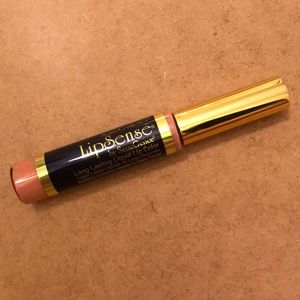 LipSense in color Bravo